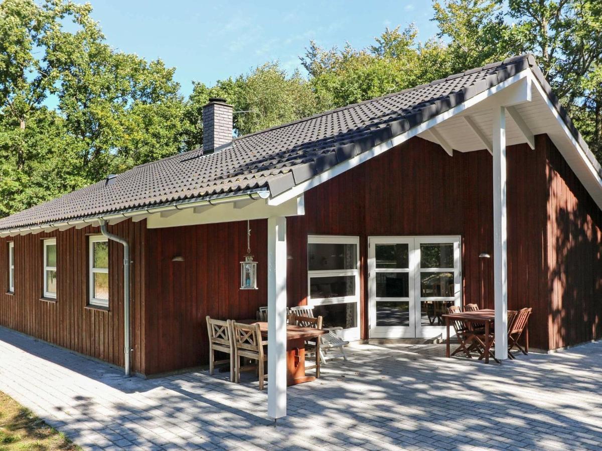 6 Person Holiday Home In Hadsund Odde Ruang foto